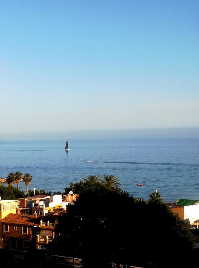 Habitaciones Frente A La Playa Málaga Exteriör bild